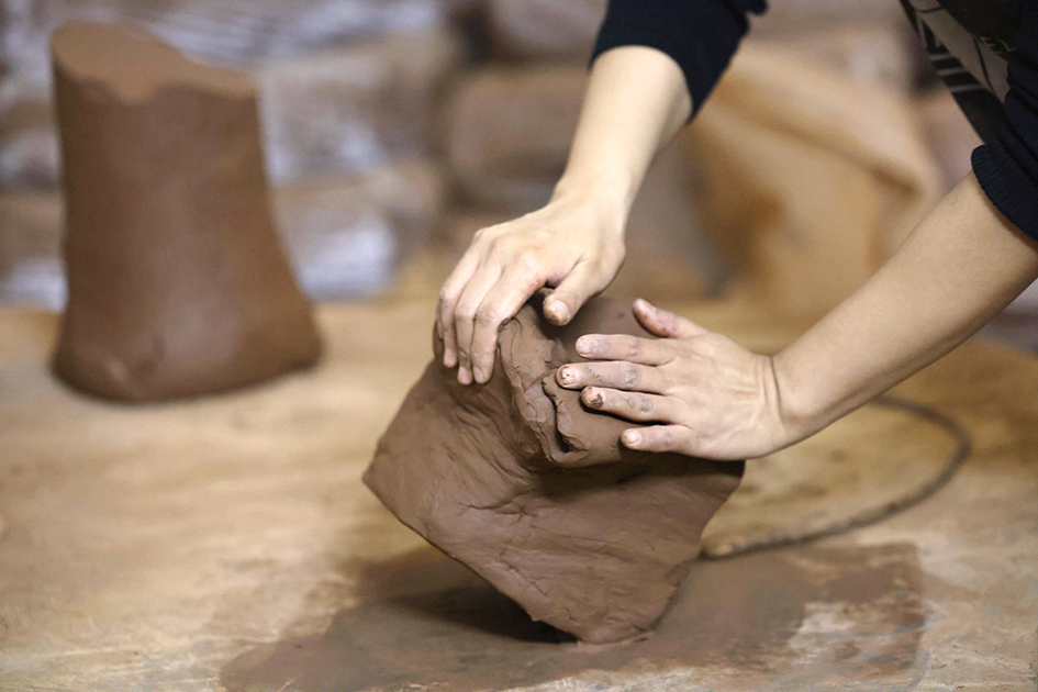 Clay, Pigments and Firing: Unlocking the Colorful World of Ceramics(图文)